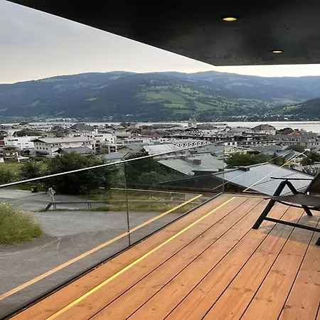 Leyzo & Bison Lake View * Zell am See